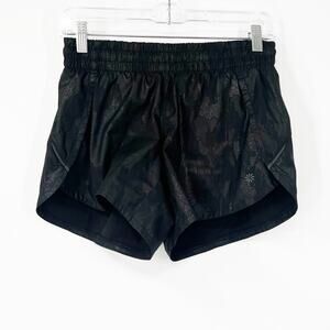 Athleta Run Racer Camo Shorts Black Shiny